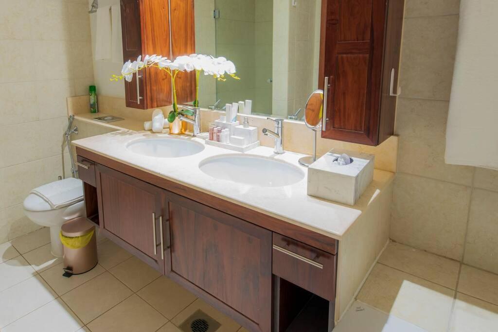 First Class 2Br With Full Burj Khalifa And Fountain View Dubai Eksteriør bilde