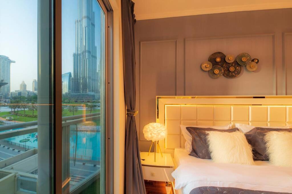 First Class 2Br With Full Burj Khalifa And Fountain View Dubai Eksteriør bilde